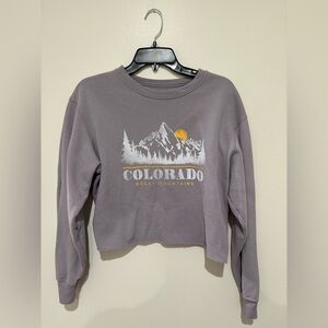 Hollister Crewneck size small Colorado